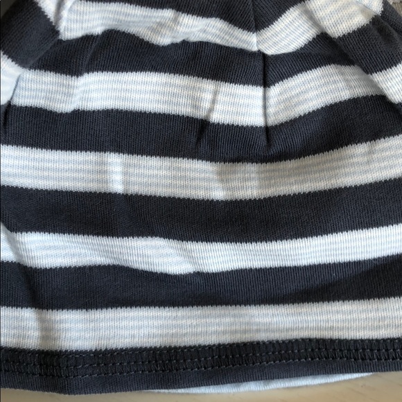 DKNY Receiving Blanket and Beanie - Picture 3 of 4